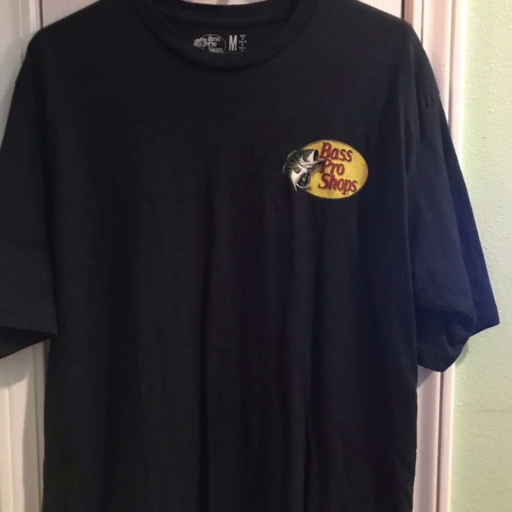 Bass Pro mens shirt size M
